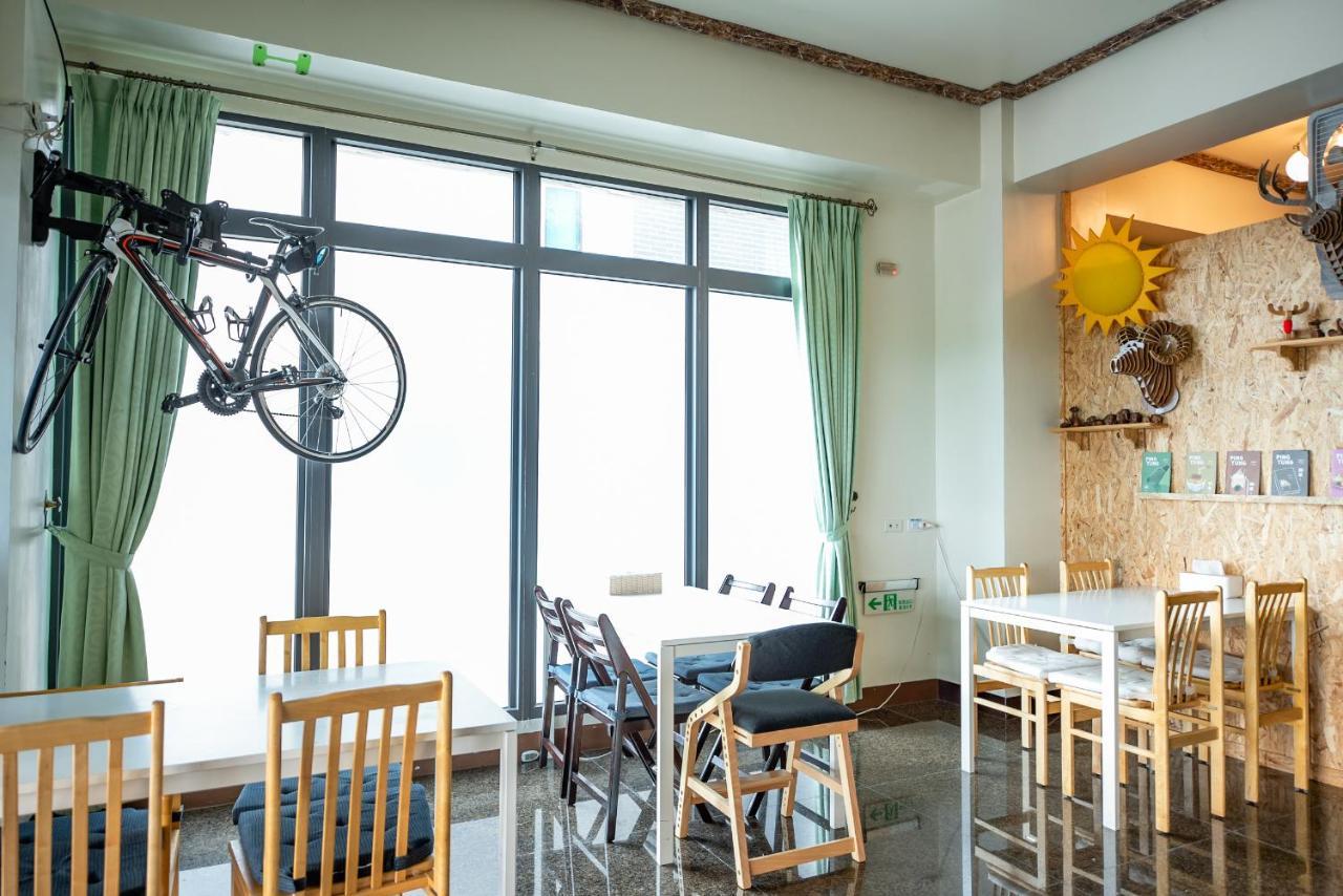 墾丁秋莊會館：限量停車位背包客住宿 Hengchun Exterior photo